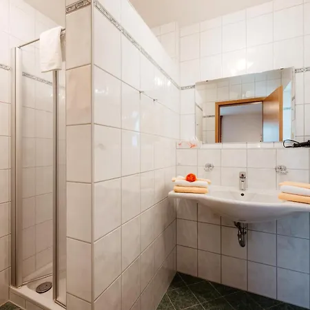 Haus Birgit アパート